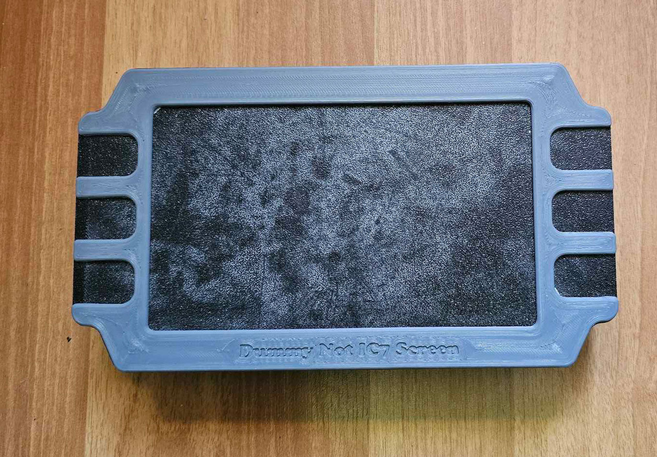 Dummy Haltech IC7 display